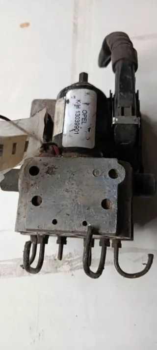 13039901 Блок ABS Opel Vectra B Арт e12219807, вид 1