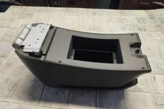 VP3M5X47321AAW Подлокотник Ford C-max 2 Арт e12218136, вид 3