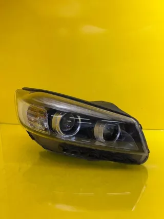 92102-C5200 Фара правая Kia Sorento 3 Арт e12209068, вид 1