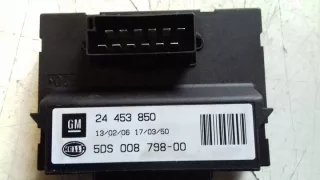 24453850 5DS00879800 Блок управления (другие) Opel Zafira B Арт e12192244, вид 3