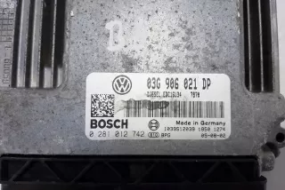 03G906021DP Блок управления двигателем Volkswagen Passat B7 Арт e12174636, вид 1