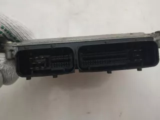 047906033H Блок управления двигателем Skoda Fabia 1 Арт e12173656, вид 1