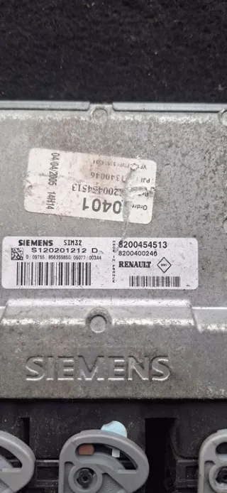 S120201212 8200454513 Блок управления двигателем Renault Clio 2 Арт e12172685, вид 3