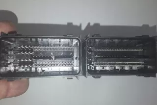F1F112A650SA Блок управления двигателем Ford Focus 3 Арт e12169893, вид 1