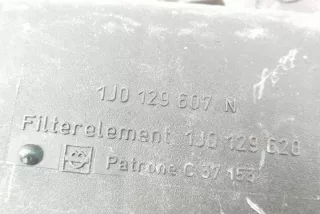 1J0129607N Корпус воздушного фильтра Seat Toledo 4 Арт e12158776, вид 3