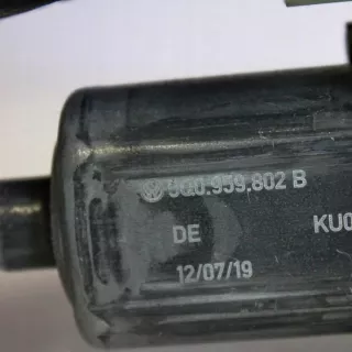 5Q0959802B Моторчик стеклоподъемника Audi Q2 Арт e12134650, вид 2