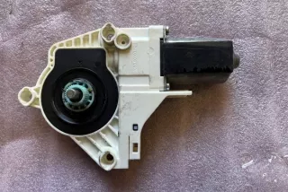 8T0959801B Моторчик стеклоподъемника Audi A4 B9 Арт e12133942, вид 3
