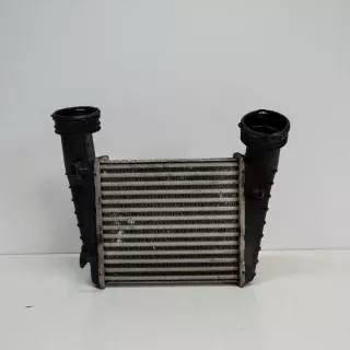 8D0145805C Интеркулер Volkswagen Passat B5 Арт e12126473, вид 3