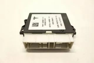 105589100D Блок управления (другие) Tesla model X Арт e12124082, вид 2