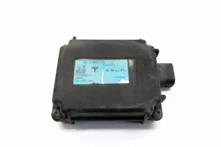 102014700B Блок управления (другие) Tesla model X Арт e12124042, вид 2