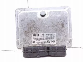 F75_ 0281010268 Блок управления двигателем Opel Zafira B Арт e12093509, вид 1