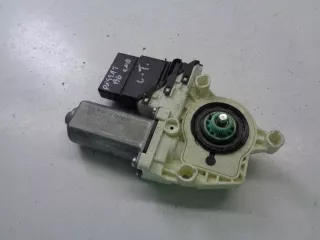 3C9959703F Моторчик стеклоподъемника Volkswagen Passat B6 Арт e12075901, вид 2