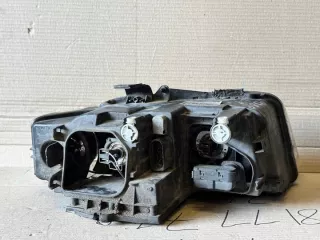 8E0941029C Фара левая Audi A3 8P Арт e12065013, вид 2