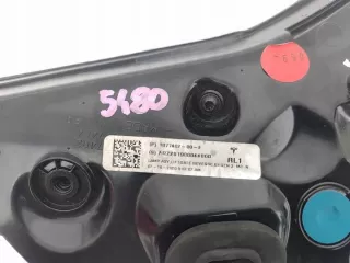 1077402-00-F Фонарь задний правый Tesla model 3 Арт e12063859, вид 7