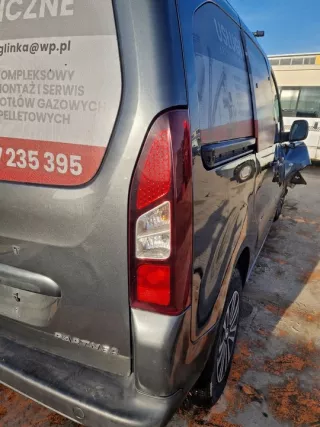 201303- Фонарь задний правый Peugeot Partner 2 Арт e12063680, вид 1