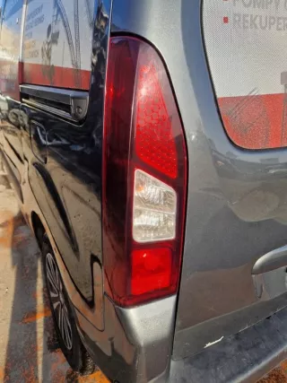 201303- Фонарь задний левый Peugeot Partner 2 Арт e12063679, вид 1