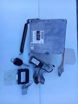  Блок управления двигателем Toyota Rav 4 2 Арт e12061198, вид 1