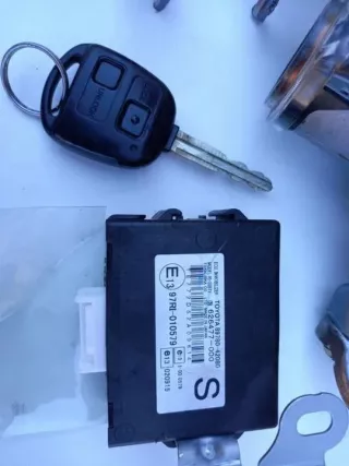  Блок управления двигателем Toyota Rav 4 2 Арт e12061198, вид 3