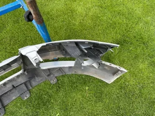 2006-2010R 8J0807437D Бампер передний Audi TT 2 Арт e12057880, вид 8