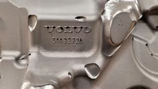 31492726 32324005 Декоративная крышка двигателя Polestar 2 Арт e12057257, вид 3