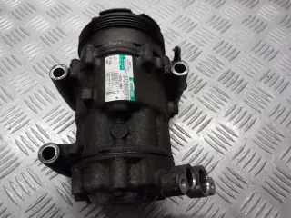 8200618853 Компрессор кондиционера Renault Clio 2 Арт e12056760, вид 2