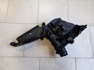 8472018 8472015 Корпус воздушного фильтра BMW 2 U06 Арт e12054938, вид 3