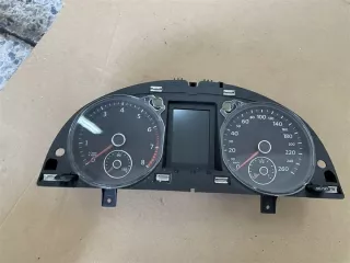 3C0920871R Щиток приборов (приборная панель) Volkswagen Passat B6 Арт e12046060, вид 1
