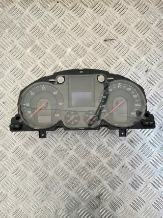 3C0920960A Щиток приборов (приборная панель) Volkswagen Passat B6 Арт e12046057, вид 1