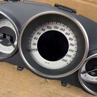 A2129000825 a2129000825 Щиток приборов (приборная панель) Mercedes E C207 Арт e12045849, вид 5