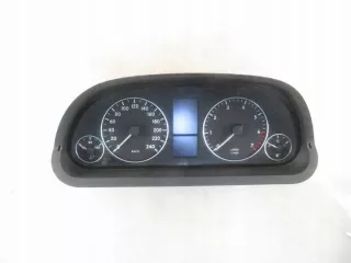 1031098100 Щиток приборов (приборная панель) Mercedes A W169 Арт e12045832, вид 1