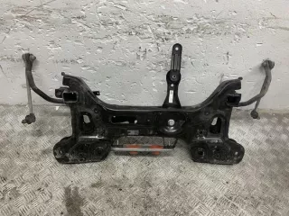 2Q0411303M Балка подвески передняя (подрамник) Volkswagen Polo 6 Арт e12045609, вид 2