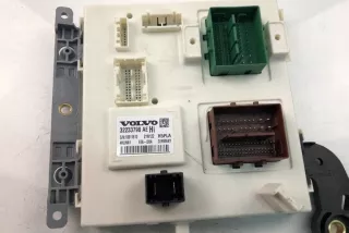 32233798AE Блок предохранителей Volvo V90 2 Арт e11998295, вид 4