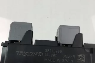 32212299 Блок предохранителей Volvo S60 3 Арт e11998002, вид 1