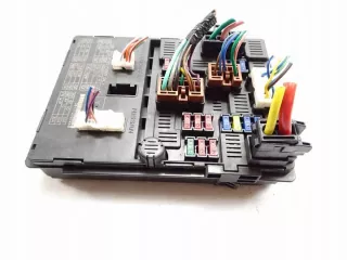 284B71HR0C Блок предохранителей Nissan Micra K13 Арт e11995273, вид 1