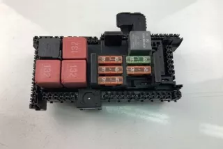 X253, A2059068501 Блок предохранителей Mercedes C W205 Арт e11992765, вид 1