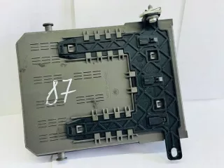 9649301680 Блок предохранителей Citroen C5 1 Арт e11991286, вид 3
