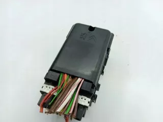 9665492680 Блок предохранителей Citroen C4 2 Арт e11991201, вид 4