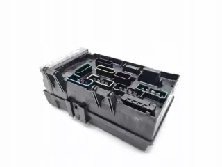 04869204AI Блок предохранителей Chrysler Voyager 4 Арт e11991049, вид 3