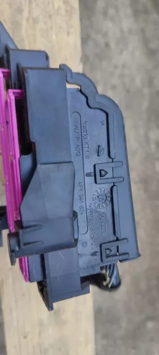 4F1941824 8K0971846 Блок предохранителей Audi A4 B8 Арт e11989757, вид 4