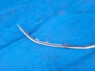 13264458 OEGM13264458-8243 OEGM13264458 Решетка радиатора Opel Astra J Арт e11977508, вид 2