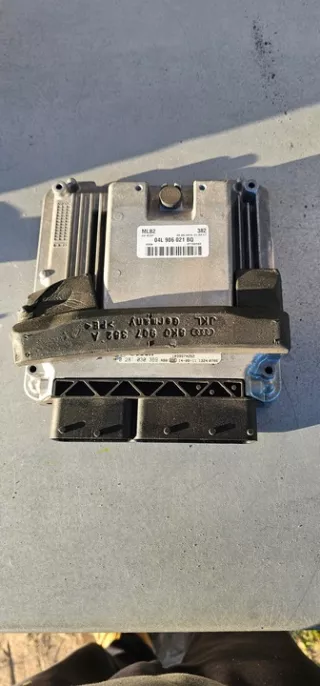 04L906021BQ Блок управления двигателем Audi A4 B8 Арт e11977422, вид 1