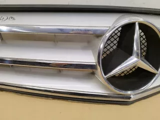 2011-2014 A2048800023 Решетка радиатора Mercedes C W204 Арт e11977340, вид 4