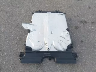 4M0133837J Корпус воздушного фильтра Audi Q7 4M Арт e11970583, вид 2