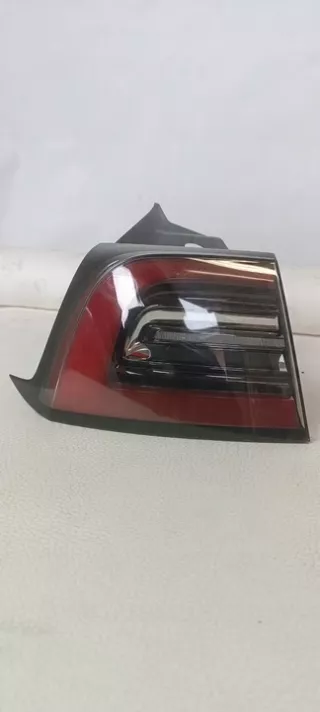 148R000021 Фонарь задний левый Tesla model 3 Арт e11957127, вид 1