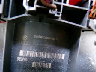 3C0937049AJ Блок предохранителей Volkswagen Passat B6 Арт e11932479, вид 6