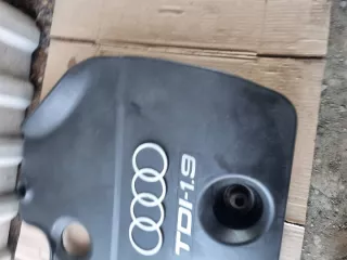 038103025AB Декоративная крышка двигателя Audi A3 8L Арт e11930644, вид 2