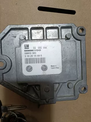 55355044 5WK9383 Блок управления двигателем Opel Zafira A Арт e11927138, вид 2
