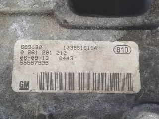0261201212 55557935 12563208897 Блок управления двигателем Opel Astra H Арт e11926945, вид 3