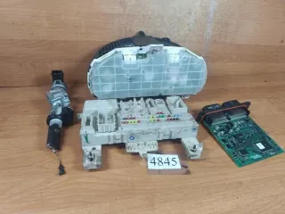 279721-3990 BP8F66730H 4KBP4KB 3M51-3F880-AC Блок управления двигателем Mazda 3 BK Арт e11926371, вид 5