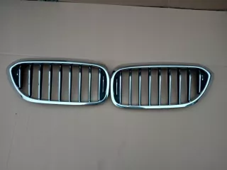 7383519 7383520 Решетка радиатора BMW 5 G30/G31 Арт e11923700, вид 1